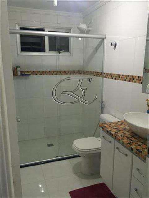 Apartamento à venda com 2 quartos, 70m² - Foto 4