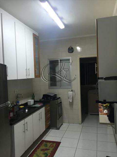 Apartamento à venda com 2 quartos, 70m² - Foto 5