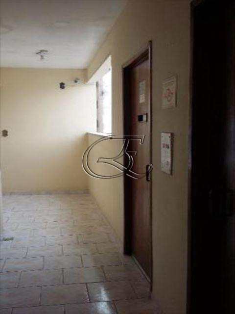 Apartamento à venda com 1 quarto, 40m² - Foto 15