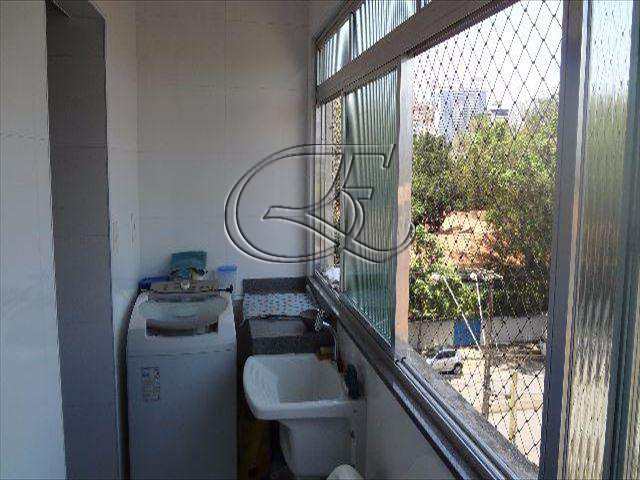 Apartamento à venda com 2 quartos, 60m² - Foto 12