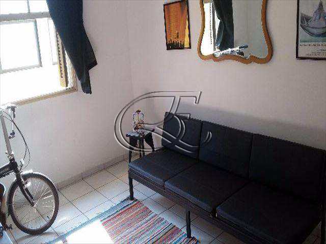 Apartamento à venda com 2 quartos, 75m² - Foto 13