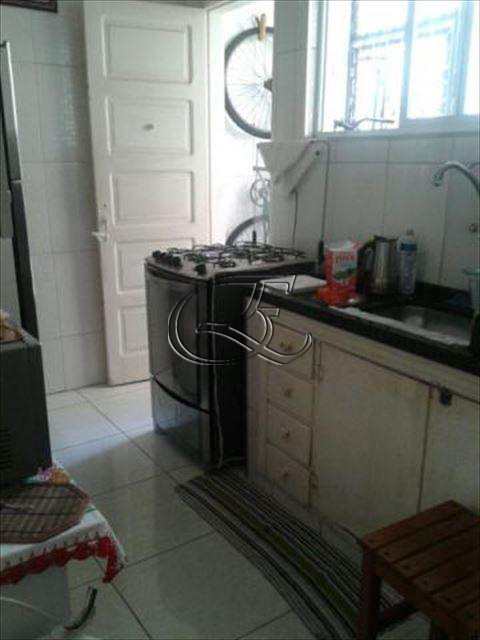 Apartamento à venda com 1 quarto, 45m² - Foto 12