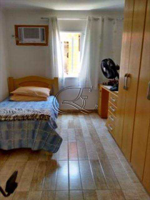 Casa à venda com 3 quartos, 100m² - Foto 14