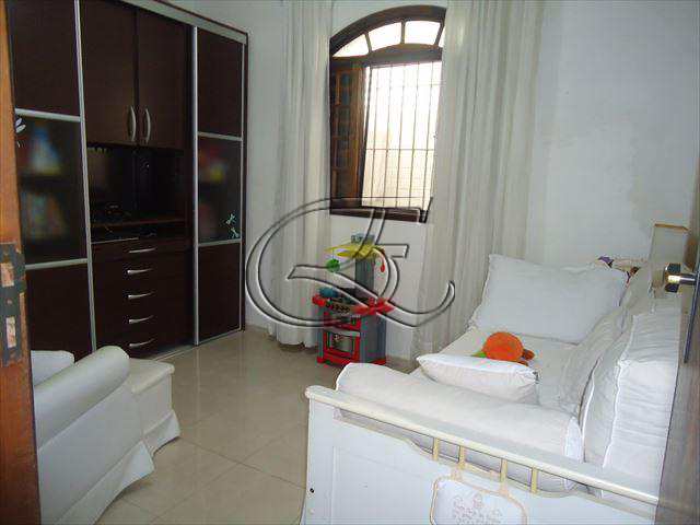 Casa à venda com 3 quartos, 180m² - Foto 19