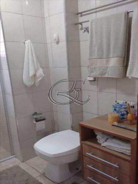 Apartamento à venda com 2 quartos, 70m² - Foto 10