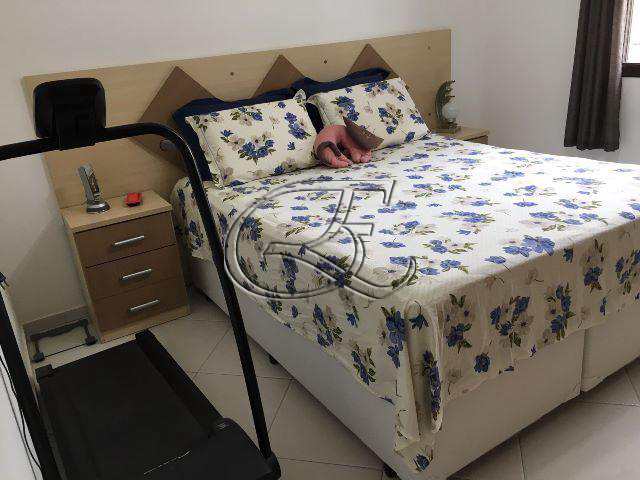 Apartamento à venda com 2 quartos, 100m² - Foto 8