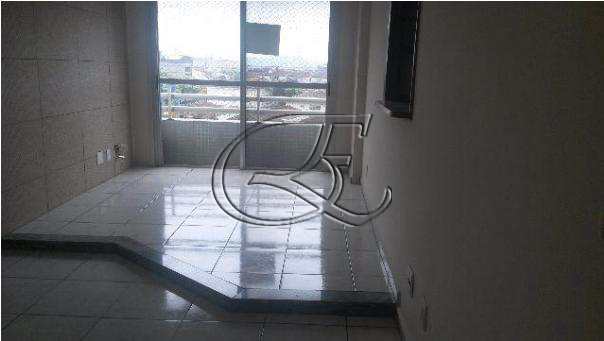 Apartamento à venda com 2 quartos, 70m² - Foto 1