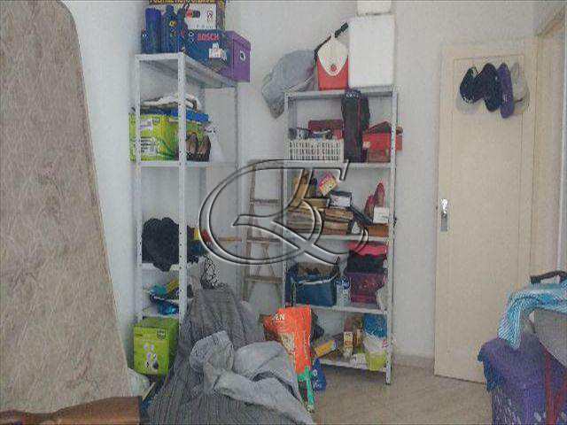 Apartamento à venda com 2 quartos, 80m² - Foto 4