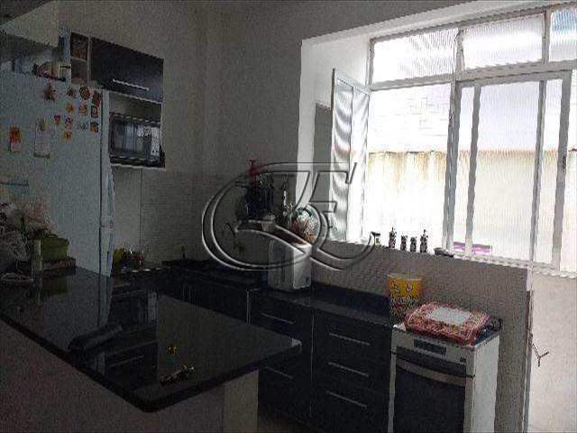 Apartamento à venda com 2 quartos, 80m² - Foto 7