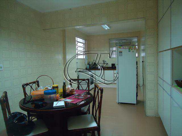 Apartamento à venda com 3 quartos, 136m² - Foto 21