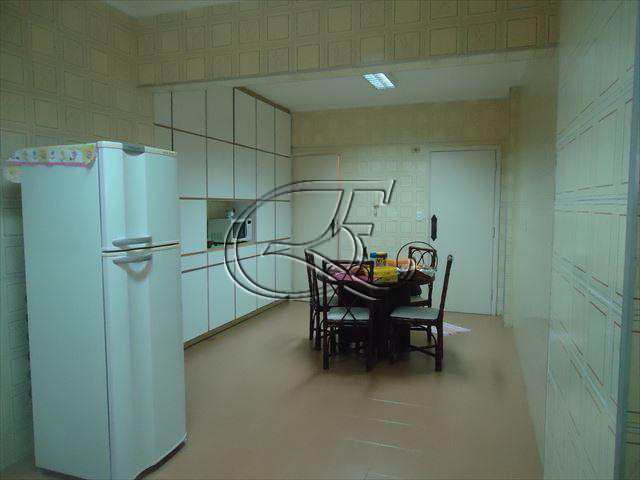 Apartamento à venda com 3 quartos, 136m² - Foto 20