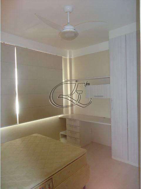 Apartamento à venda e aluguel com 2 quartos, 77m² - Foto 10