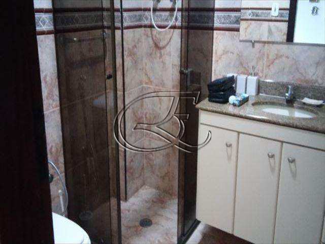 Apartamento à venda com 3 quartos, 217m² - Foto 8