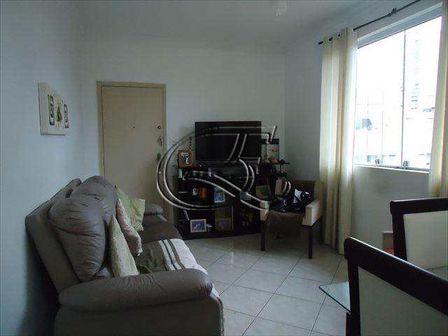 Apartamento à venda com 2 quartos, 76m² - Foto 3