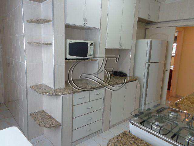 Apartamento à venda com 2 quartos, 100m² - Foto 18