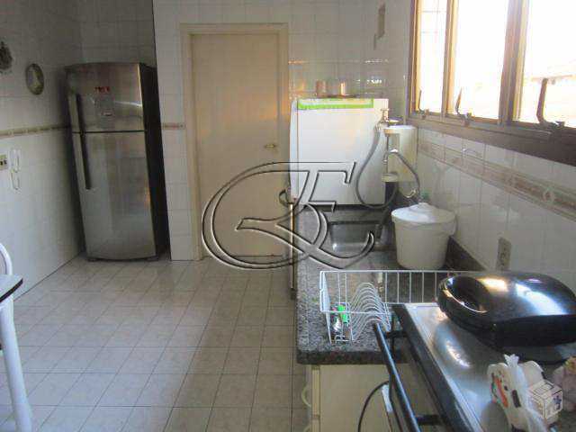 Apartamento à venda com 3 quartos, 145m² - Foto 14