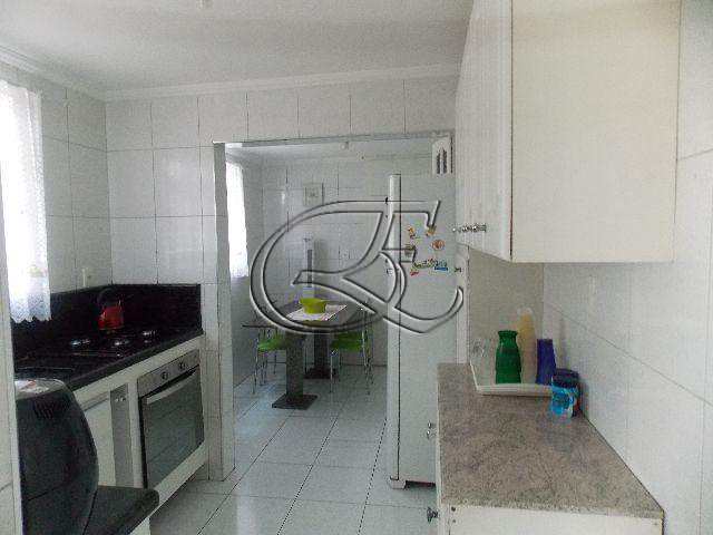 Apartamento à venda com 3 quartos, 118m² - Foto 9