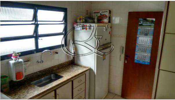 Apartamento à venda com 2 quartos, 84m² - Foto 15