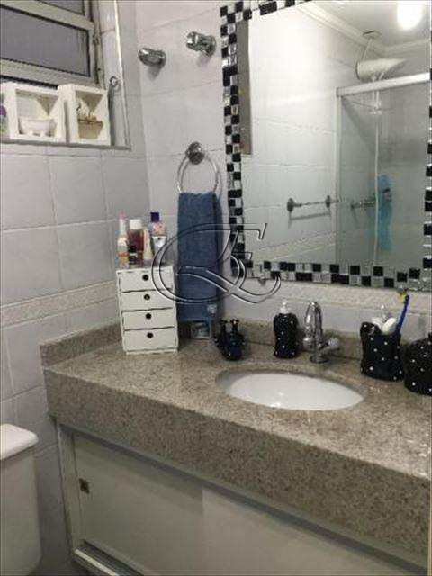 Apartamento à venda com 2 quartos, 65m² - Foto 13