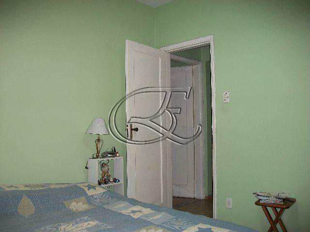 Apartamento à venda com 2 quartos, 64m² - Foto 5