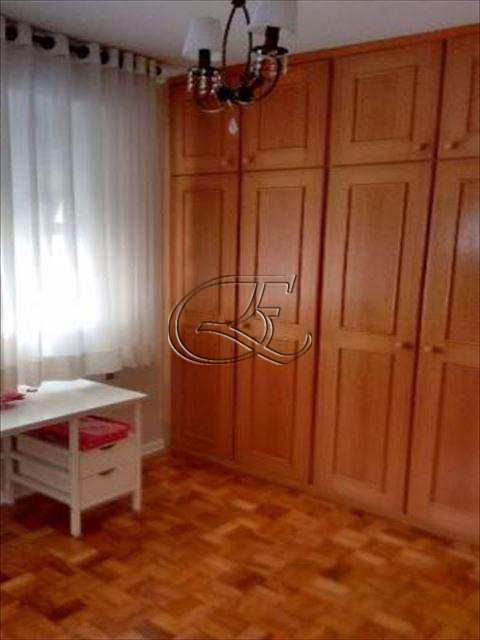 Apartamento à venda com 3 quartos, 150m² - Foto 3