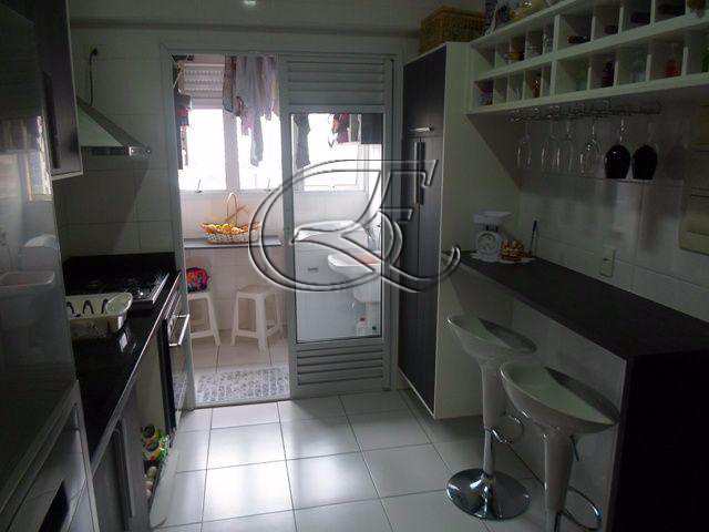 Apartamento à venda com 2 quartos, 82m² - Foto 13