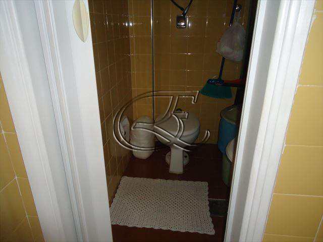 Apartamento à venda com 2 quartos, 74m² - Foto 24