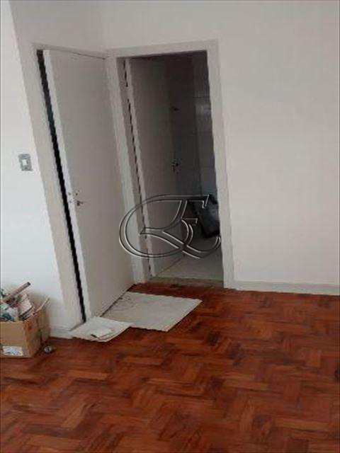 Apartamento à venda com 1 quarto, 60m² - Foto 2