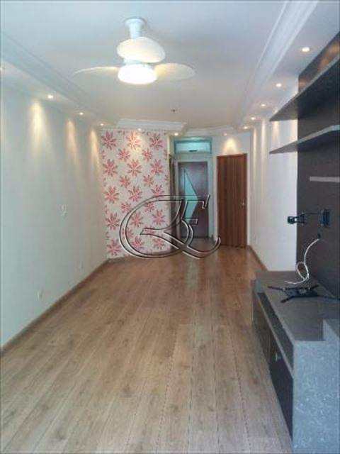 Apartamento à venda com 3 quartos, 112m² - Foto 3