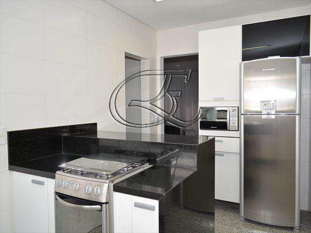 Apartamento à venda com 3 quartos, 115m² - Foto 17