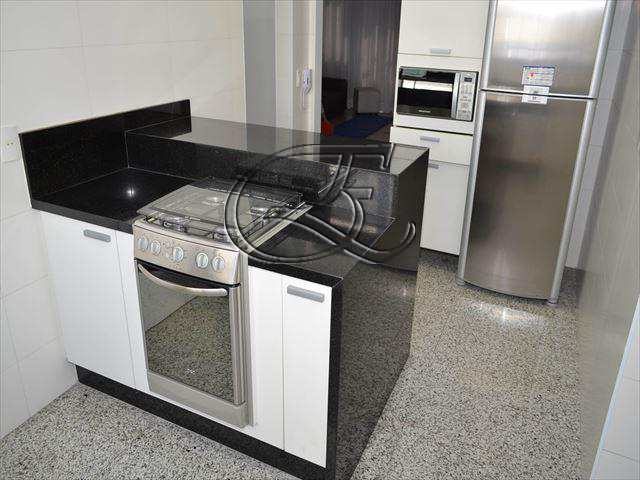 Apartamento à venda com 3 quartos, 115m² - Foto 18