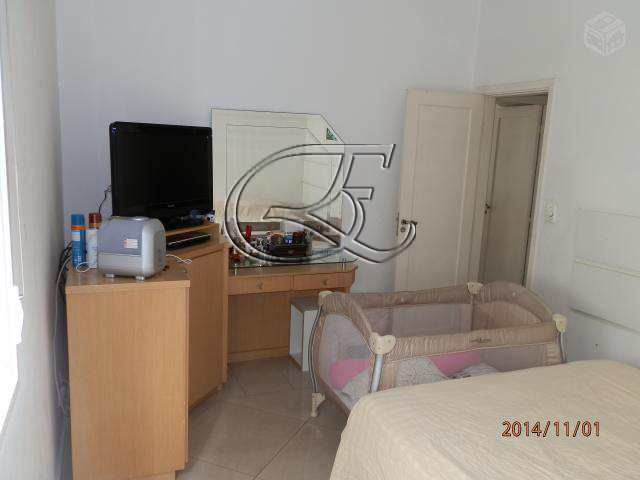 Apartamento à venda com 3 quartos, 150m² - Foto 7