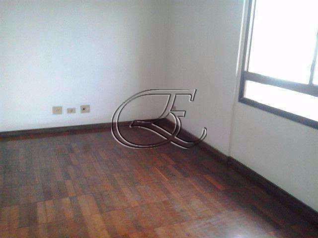 Apartamento à venda com 3 quartos, 93m² - Foto 3