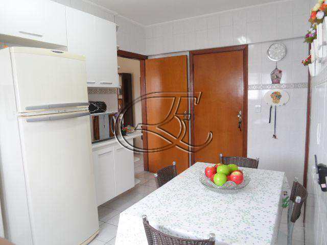 Apartamento à venda com 2 quartos, 98m² - Foto 15