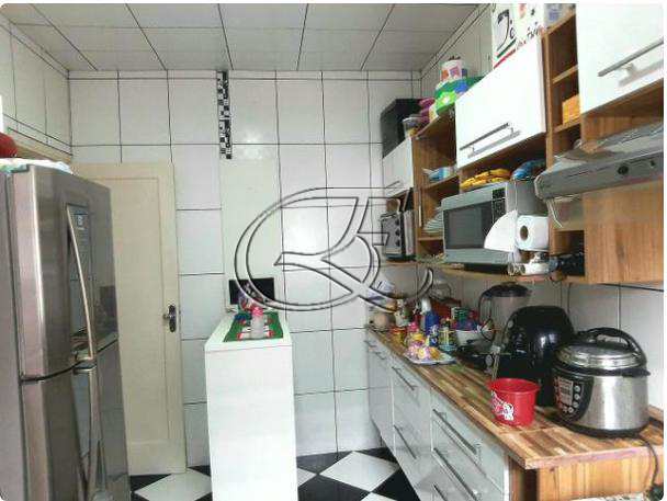 Apartamento à venda com 2 quartos, 66m² - Foto 17