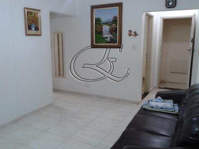 Apartamento à venda com 1 quarto, 60m² - Foto 2