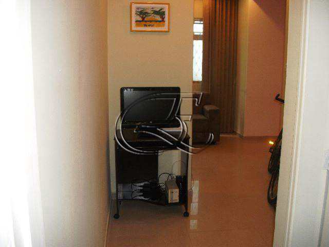 Apartamento à venda com 1 quarto, 43m² - Foto 4