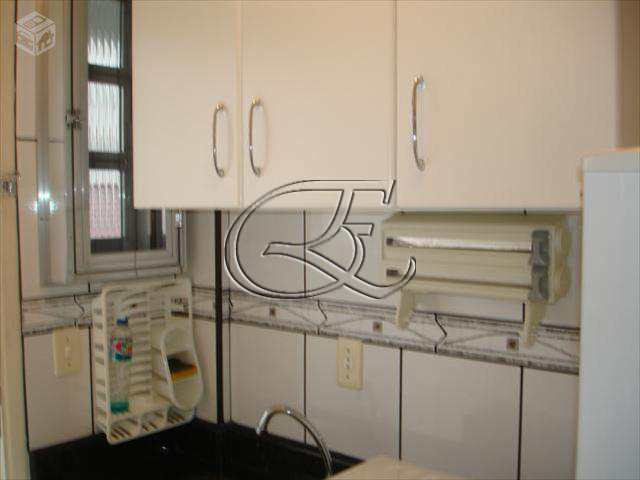 Apartamento à venda com 1 quarto, 28m² - Foto 9