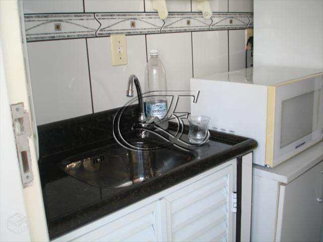 Apartamento à venda com 1 quarto, 28m² - Foto 7