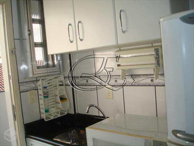 Apartamento à venda com 1 quarto, 28m² - Foto 8