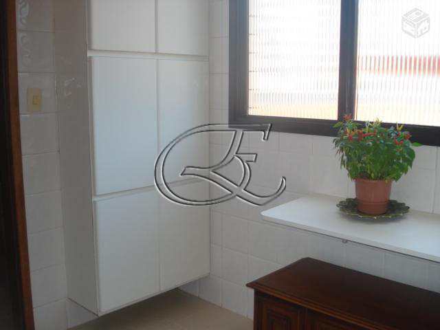 Apartamento à venda com 2 quartos, 140m² - Foto 17