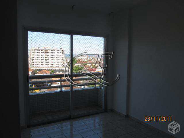 Apartamento à venda com 2 quartos, 63m² - Foto 3