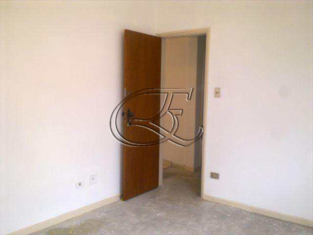 Apartamento à venda com 3 quartos, 154m² - Foto 8