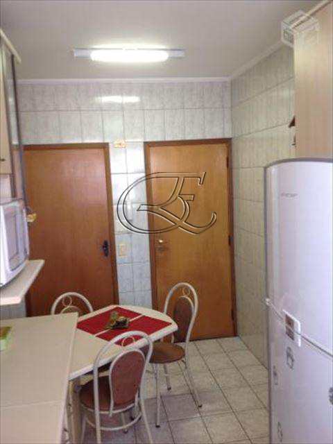 Apartamento à venda com 2 quartos, 98m² - Foto 17