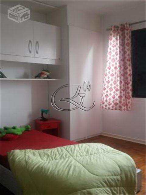 Apartamento à venda com 2 quartos, 75m² - Foto 9