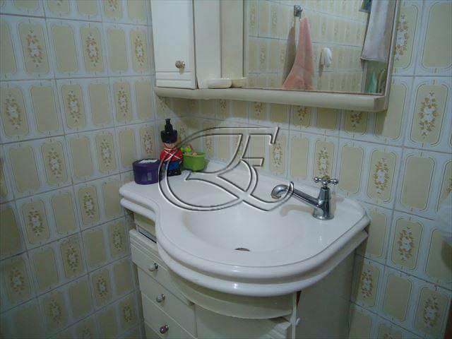 Apartamento à venda com 2 quartos, 65m² - Foto 11