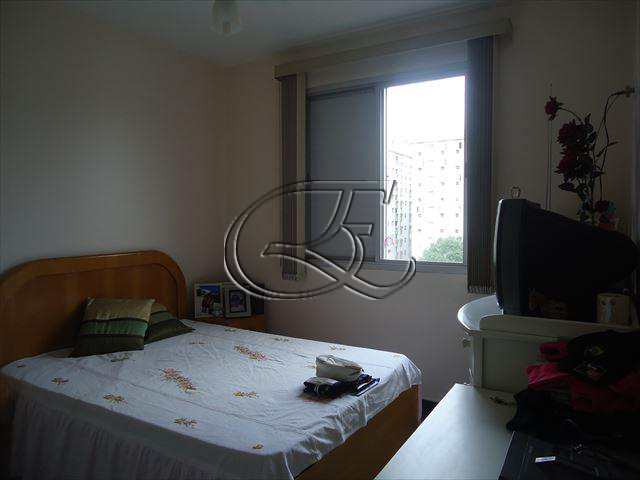 Apartamento à venda com 2 quartos, 90m² - Foto 11