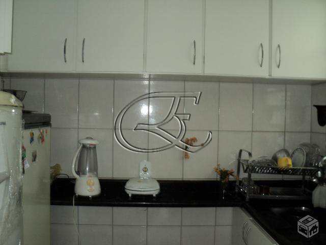 Apartamento à venda com 2 quartos, 70m² - Foto 9