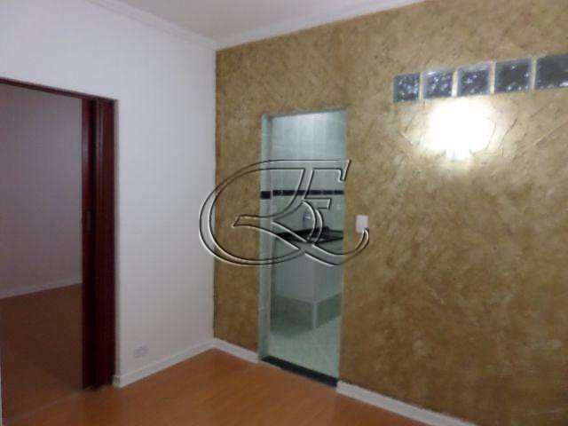 Apartamento à venda com 1 quarto, 40m² - Foto 2