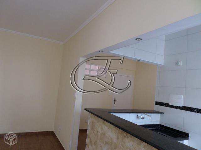 Apartamento à venda com 1 quarto, 40m² - Foto 1